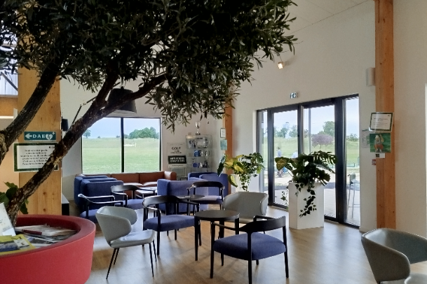 Le Bistro' - Espace salon 